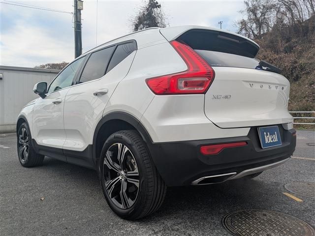 VOLVO VOLVO XC40 2020