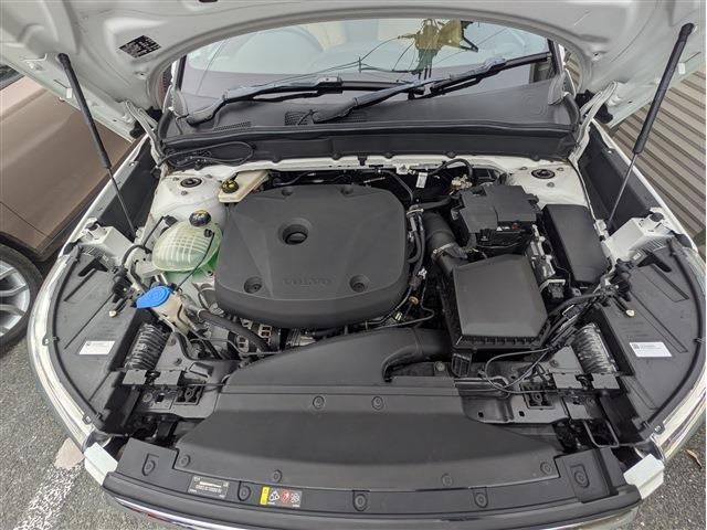 VOLVO VOLVO XC40 2020