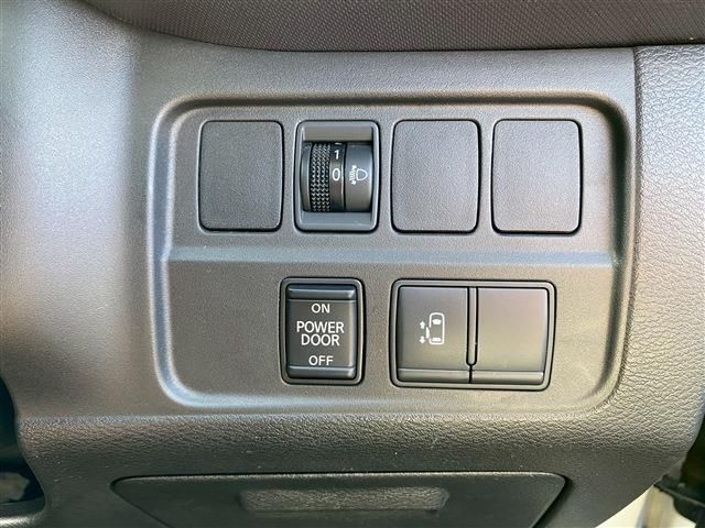 NISSAN SERENA  WG 2020