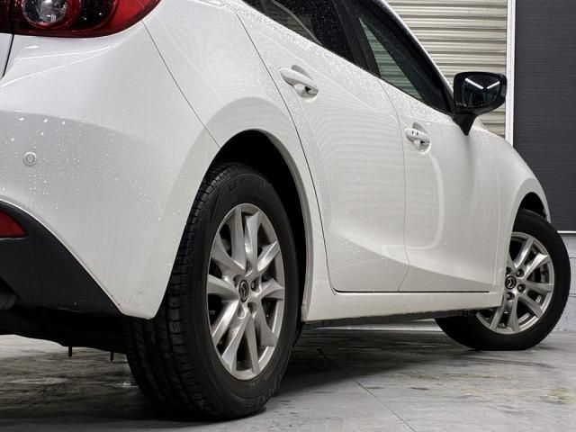 MAZDA AXELA SPORTS 2015