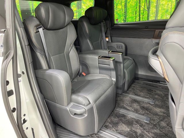 TOYOTA ALPHARD hybrid 2025