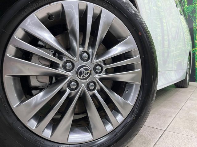 TOYOTA ALPHARD hybrid 2025