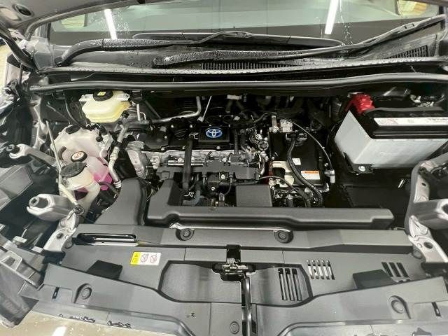 TOYOTA NOAH HYBRID 2023