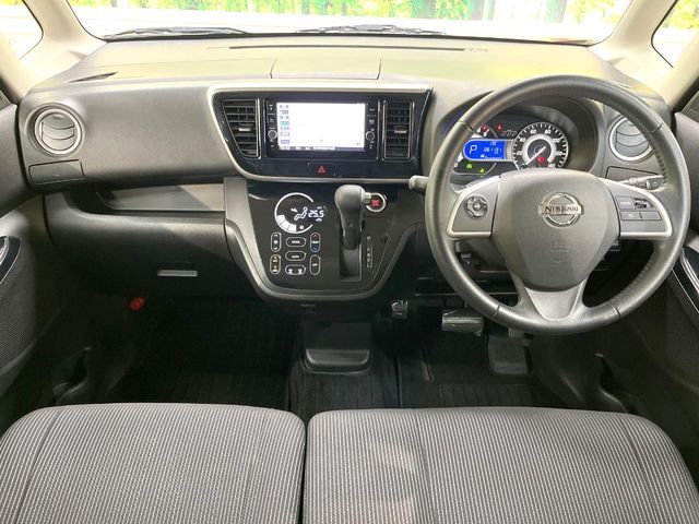 NISSAN DAYZ ROOX 2017