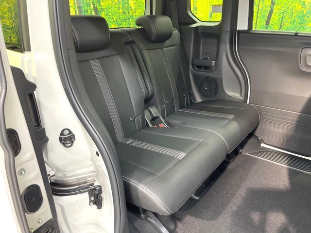 HONDA N BOX CUSTOM 2023