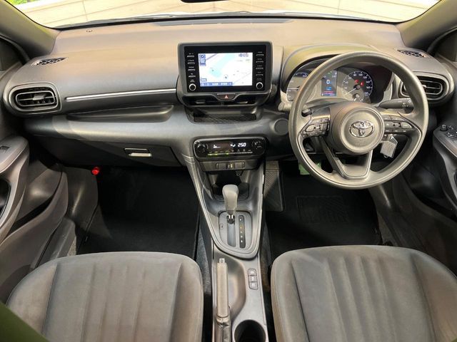 TOYOTA YARIS HYBRID 2022