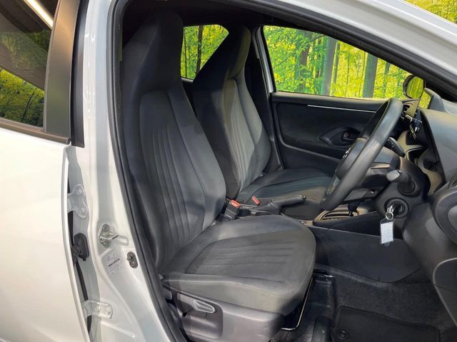 TOYOTA YARIS HYBRID 2022