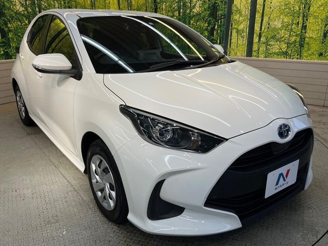 TOYOTA YARIS HYBRID 2022