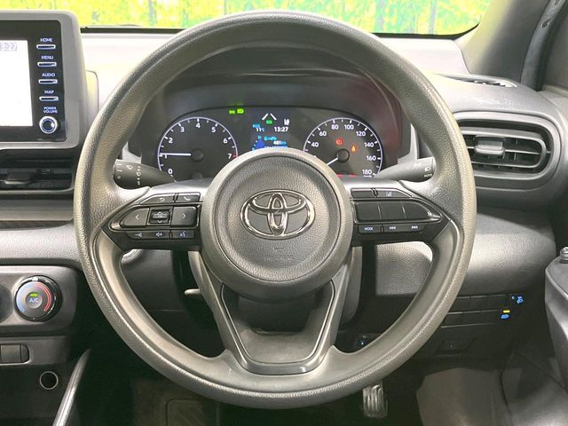 TOYOTA YARIS 2021