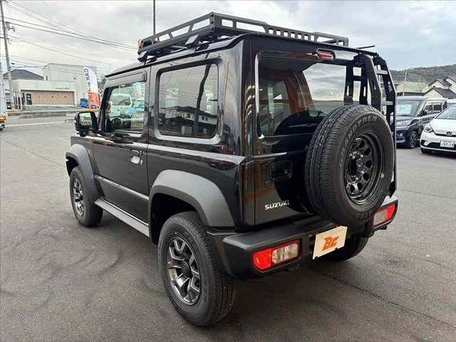SUZUKI JIMNY SIERRA 2025