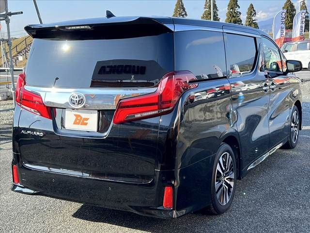 TOYOTA ALPHARD 2021