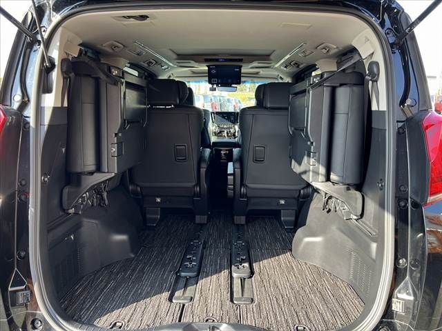 TOYOTA ALPHARD 2021