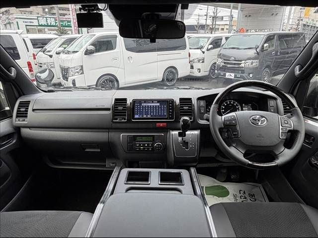 TOYOTA HIACE van 2WD 2023