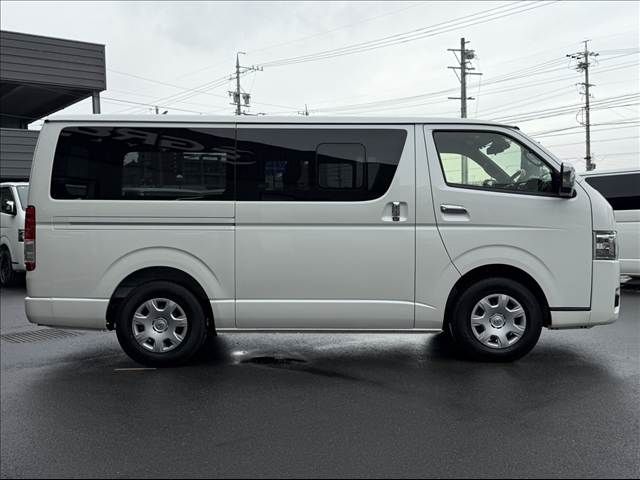 TOYOTA HIACE van 2WD 2023