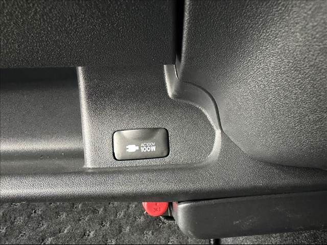 TOYOTA HIACE van 2WD 2023