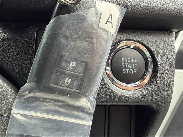 TOYOTA HIACE van 2WD 2023