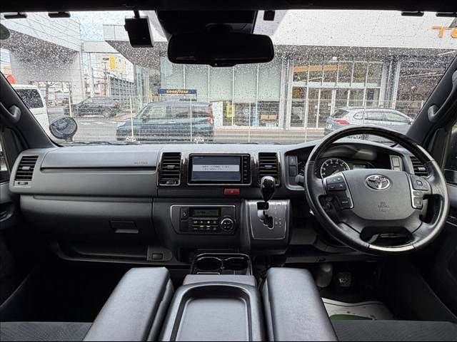 TOYOTA HIACE van 2WD 2021