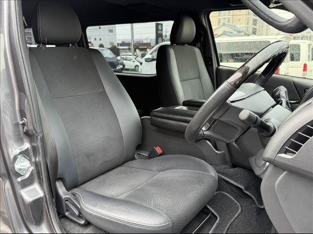 TOYOTA HIACE van 2WD 2021