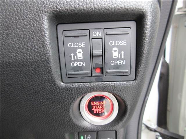 HONDA N BOX CUSTOM 2022