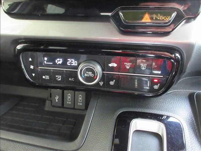 HONDA N BOX CUSTOM 2022