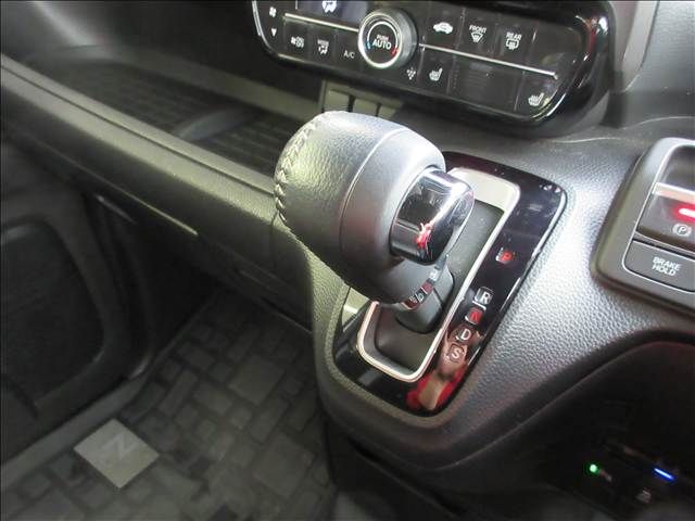 HONDA N BOX CUSTOM 2022