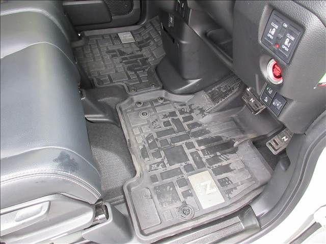 HONDA N BOX CUSTOM 2022