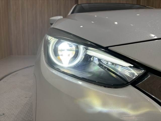 MAZDA AXELA SPORTS 2017