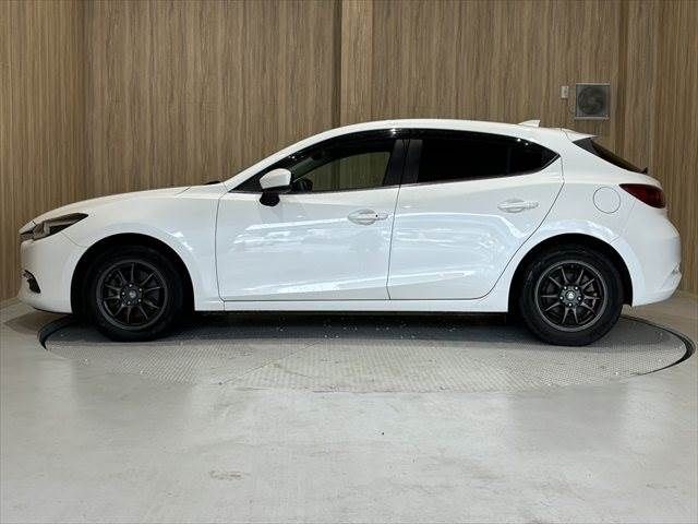 MAZDA AXELA SPORTS 2017