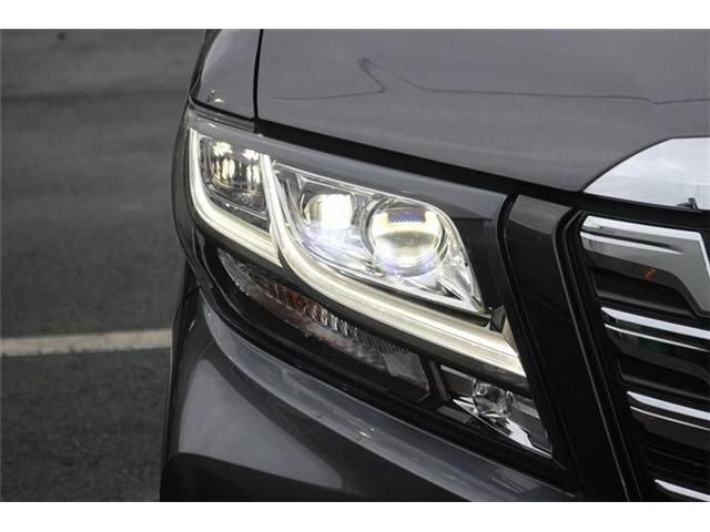 TOYOTA ALPHARD hybrid 4WD 2015