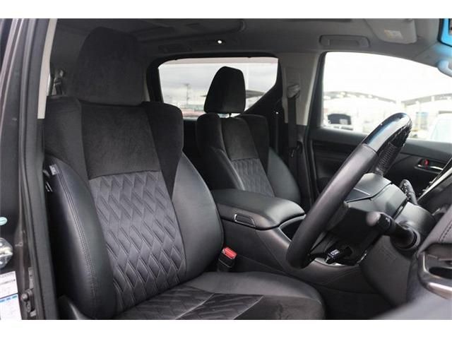 TOYOTA ALPHARD hybrid 4WD 2015