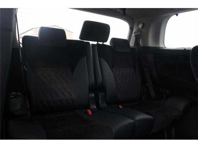 TOYOTA ALPHARD hybrid 4WD 2015