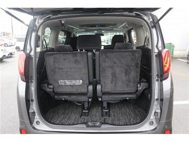 TOYOTA ALPHARD hybrid 4WD 2015