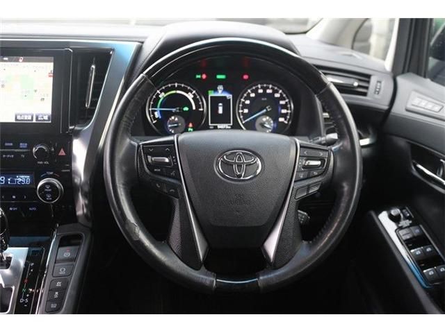 TOYOTA ALPHARD hybrid 4WD 2015