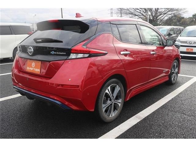 NISSAN LEAF 2020