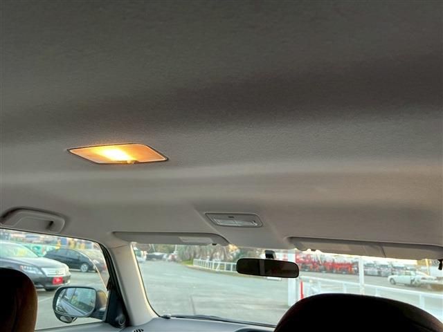 TOYOTA COROLLA RUMION 2010