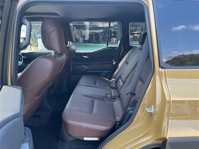 TOYOTA LANDCRUISER 250 2024