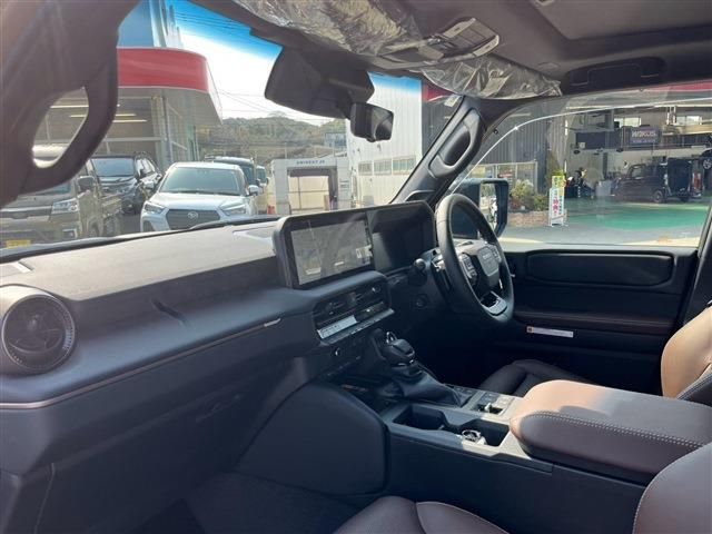 TOYOTA LANDCRUISER 250 2024