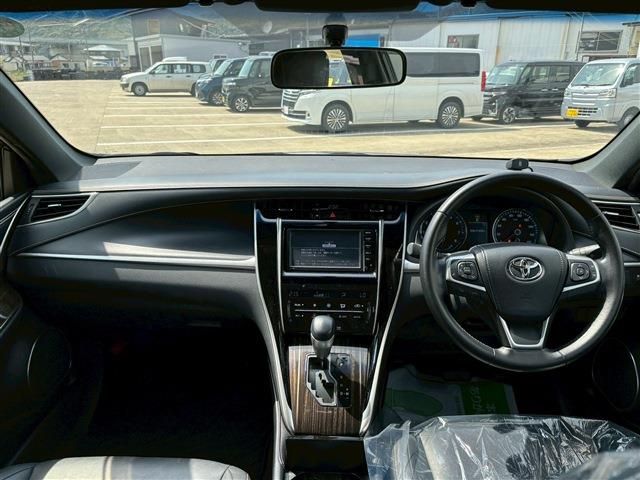 TOYOTA HARRIER 2WD 2016