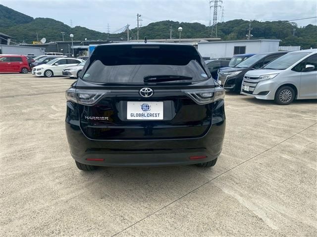 TOYOTA HARRIER 2WD 2016