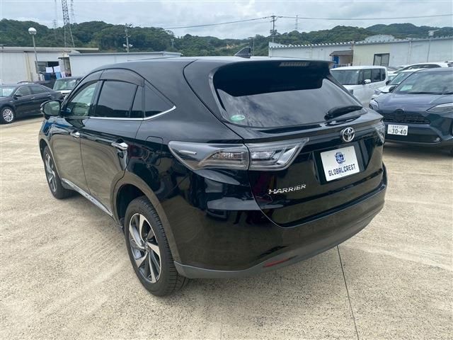 TOYOTA HARRIER 2WD 2016