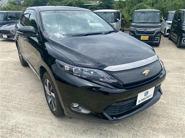 TOYOTA HARRIER 2WD 2016