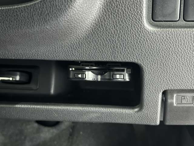 NISSAN DAYZ ROOX 2014