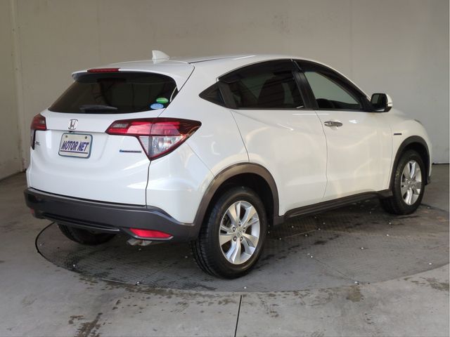 HONDA VEZEL HYBRID 2014