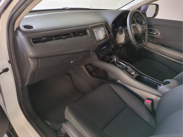 HONDA VEZEL HYBRID 2014