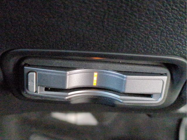 HONDA VEZEL HYBRID 2014