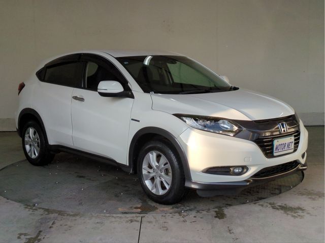 HONDA VEZEL HYBRID 2014