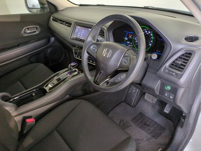 HONDA VEZEL HYBRID 2014