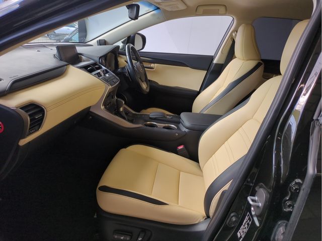 TOYOTA LEXUS NX200t 2015