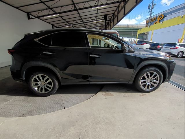 TOYOTA LEXUS NX200t 2015