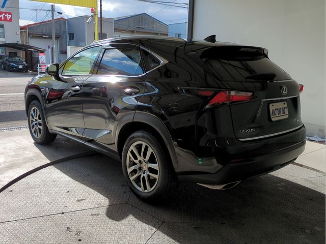 TOYOTA LEXUS NX200t 2015